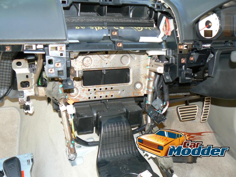 Fitting Holden IQ Series I