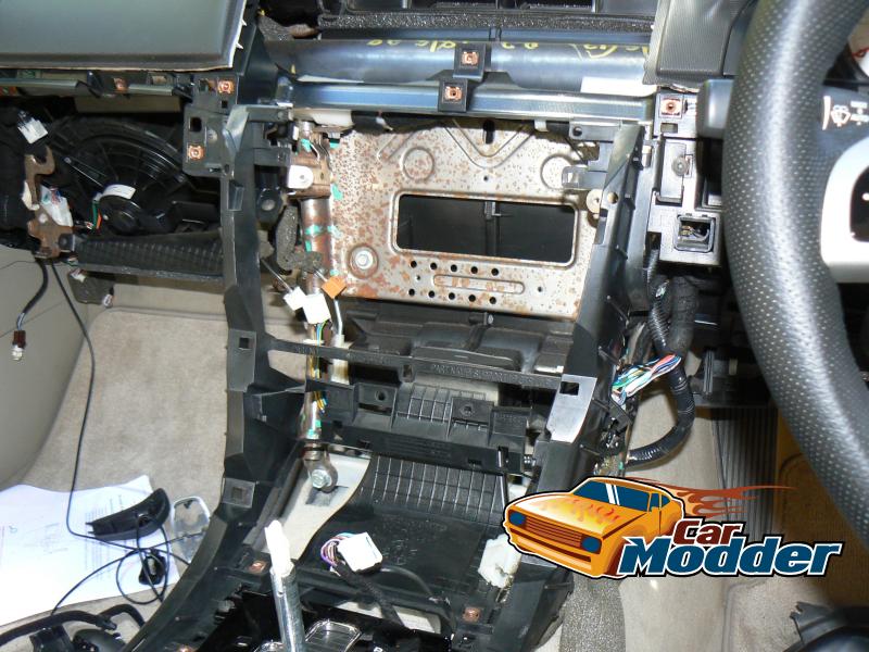 Fitting Holden IQ Series I