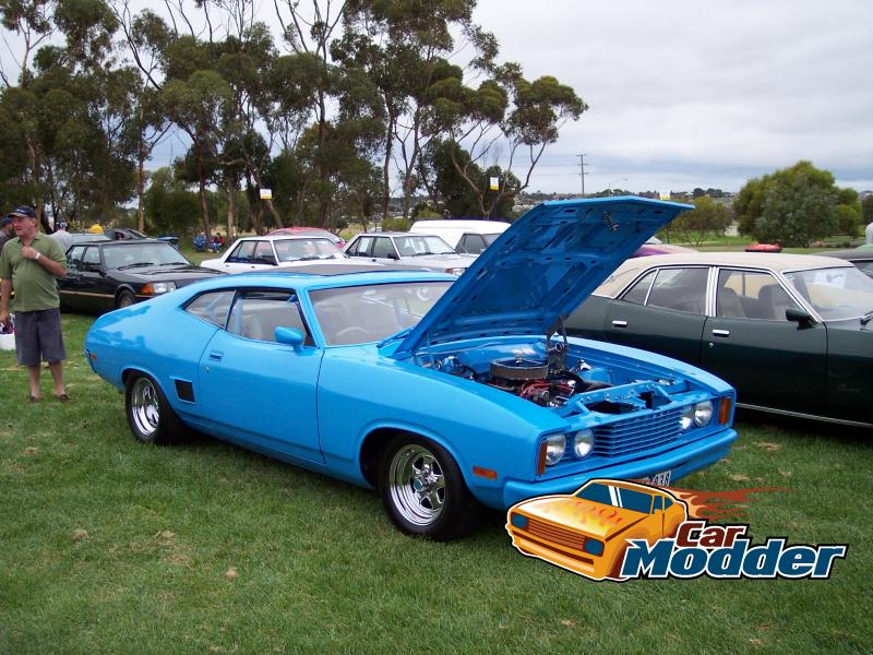 Ford XC Falcon Sedan