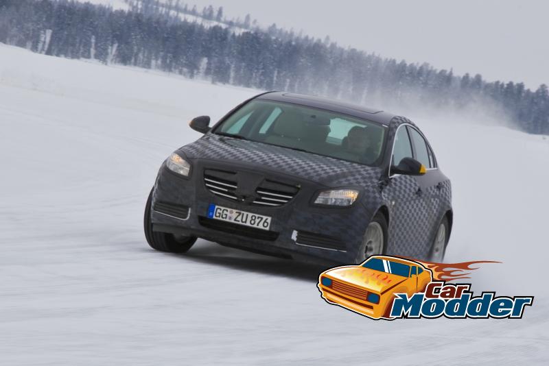 Opel Insignia Testing