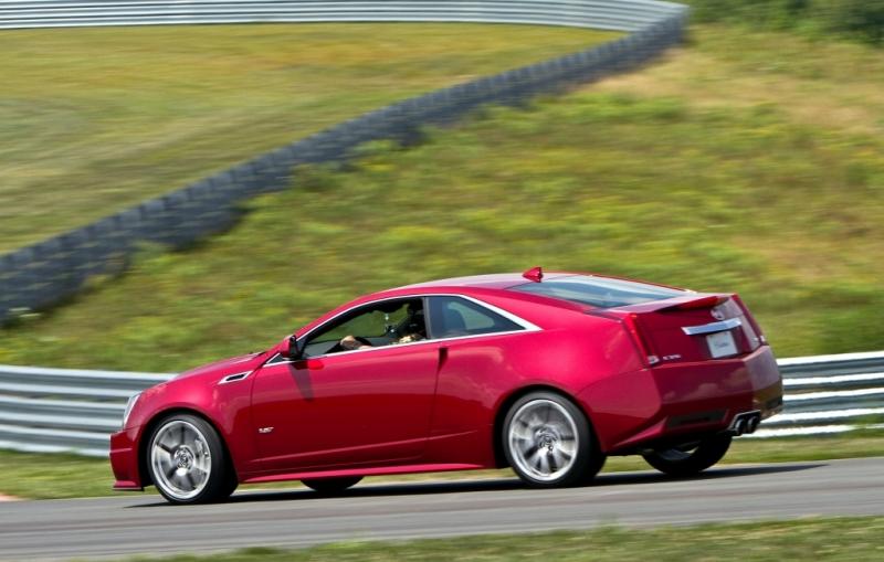 Cadillac CTS-V Coupe 2011