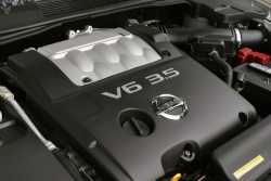 2005 Nissan Maxima Images