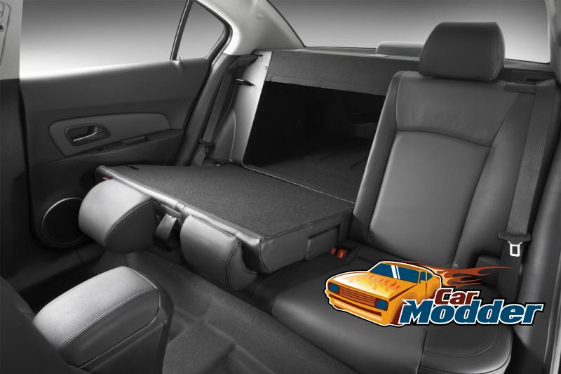 Cruze CDX Interior