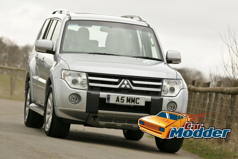 2011 Mitsubishi Pajero / Shogun / Montero Exterior