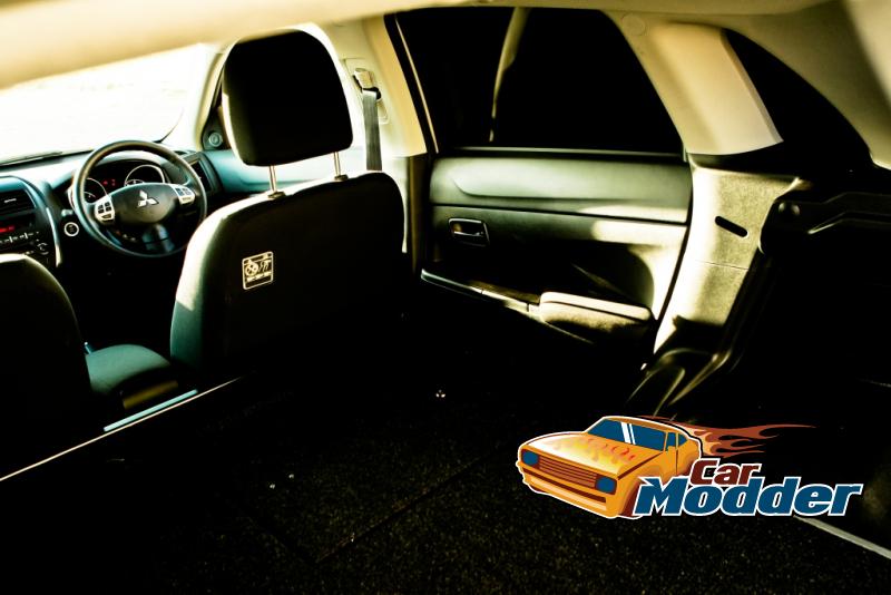 2010 Mitsubishi ASX Interior
