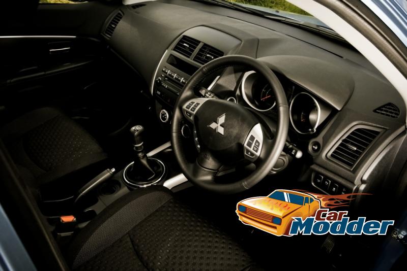 2010 Mitsubishi ASX Interior