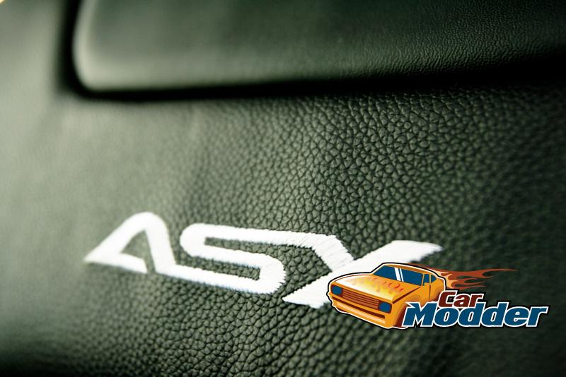 2010 Mitsubishi ASX Interior