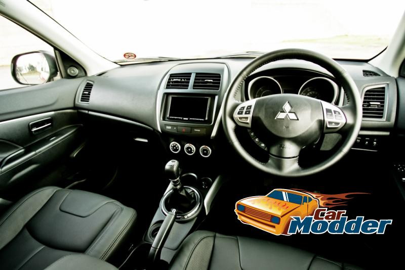 2010 Mitsubishi ASX Interior