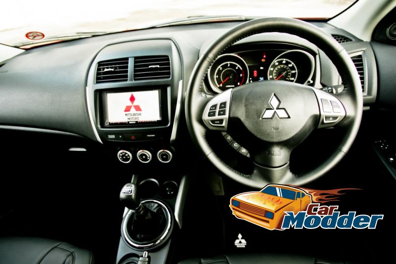 2010 Mitsubishi ASX Interior