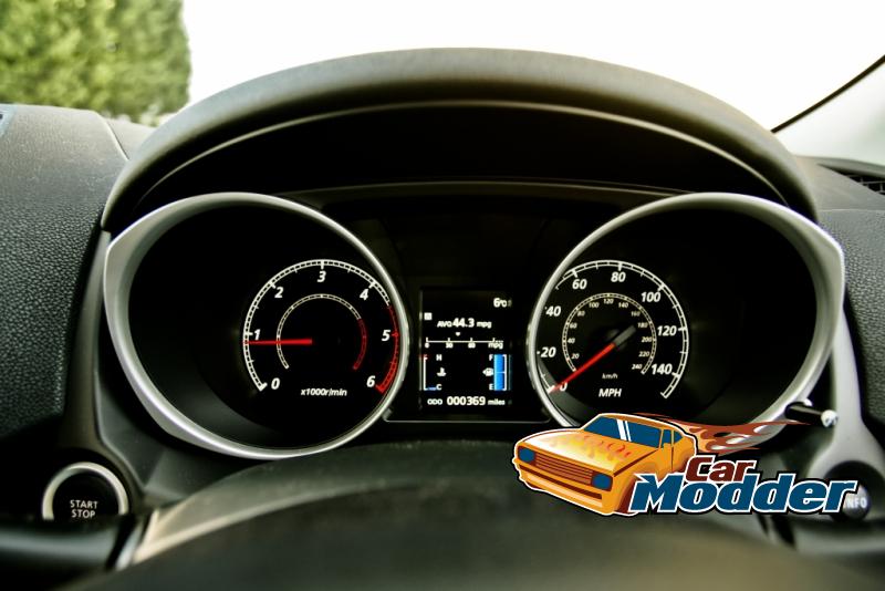 2010 Mitsubishi ASX Interior
