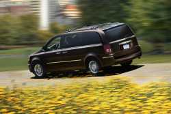 2010 Chrysler Town and Country