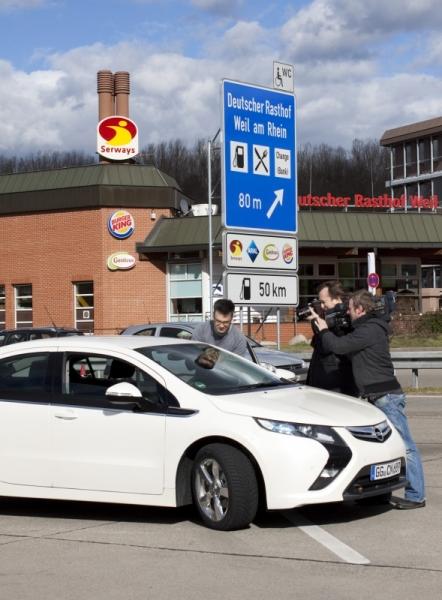 Opel Ampera Hybrid Vehicle