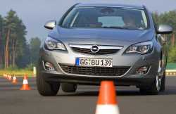 Opel Astra JD Testing