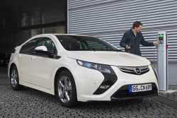 Opel Ampera Hybrid Vehicle