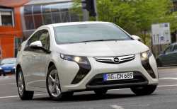 Opel Ampera Hybrid Vehicle