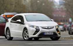 Opel Ampera Hybrid Vehicle