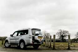 2011 Mitsubishi Pajero / Shogun / Montero Exterior