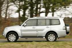 2011 Mitsubishi Pajero / Shogun / Montero Exterior