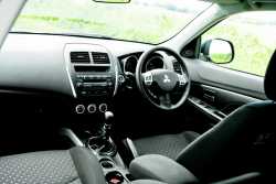 2010 Mitsubishi ASX Interior