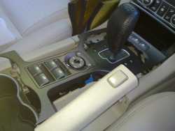 Removing the Centre Console Trim